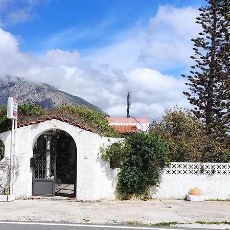 Preveli Hills Apartments Levkogia Bagian luar foto